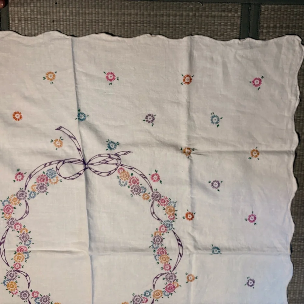 vintage hand embroidered linen tablecloth